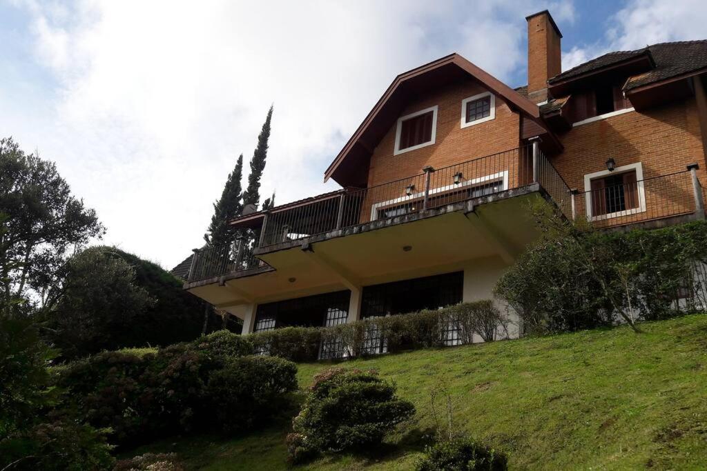 Casa E Vista Privilegiadas No Alto Do Capivari Campos do Jordao Exterior photo